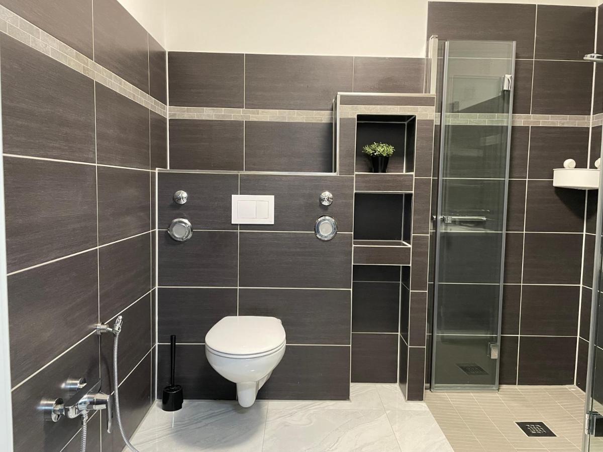 Fully Equipped Apartment 3 Rooms 5 Bed Hamburgo Exterior foto